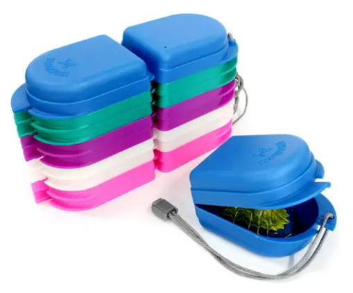 Retainer Box With Articulated Cover - Assorted Colors