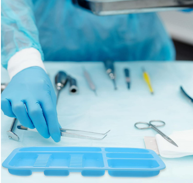 Divided plastic flat tray autoclavable