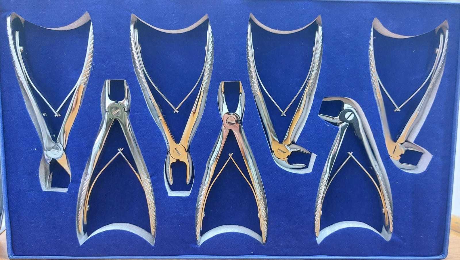 Tooth Forceps Kit Pedodontic- 7 PCs