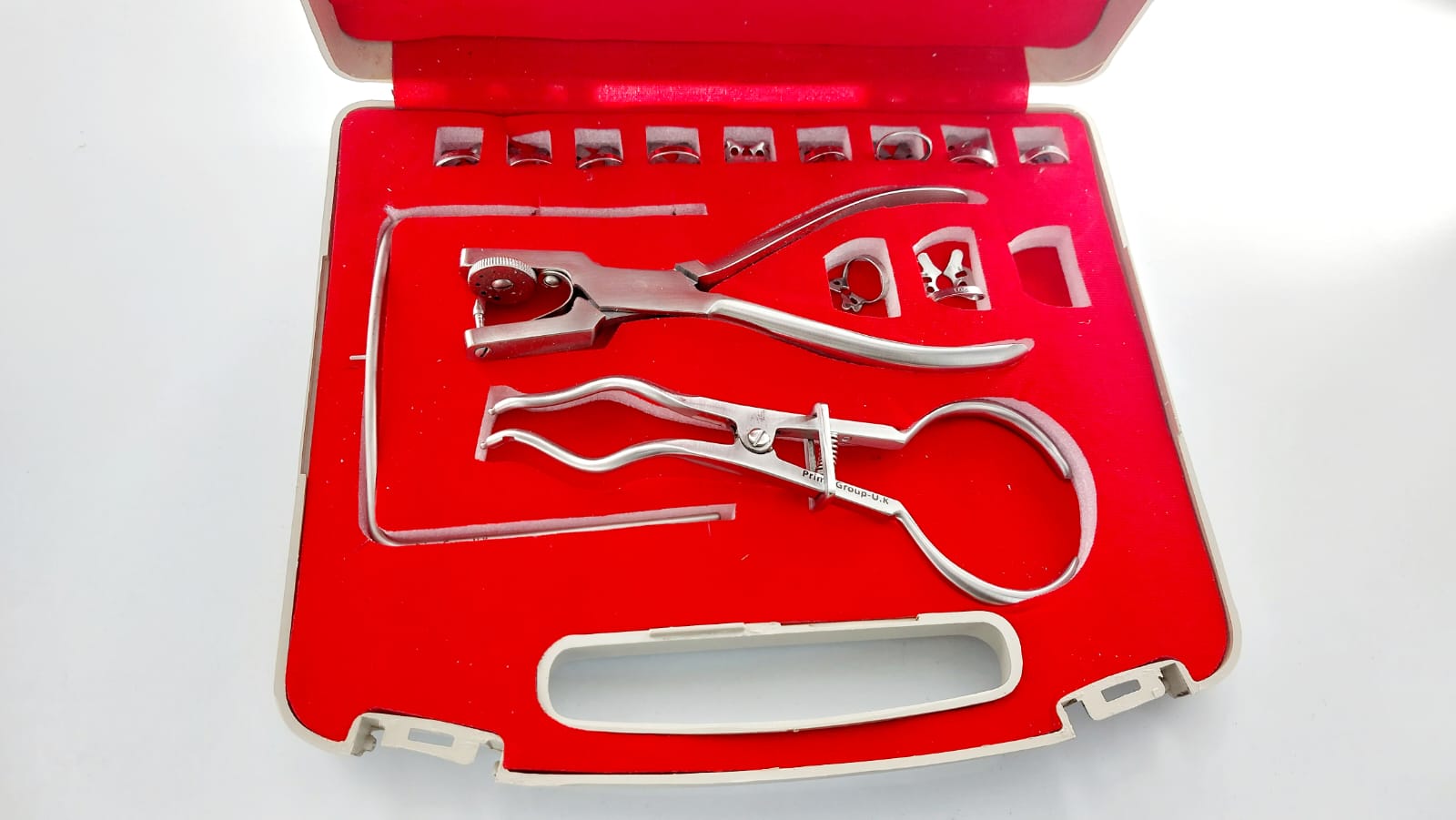 Rubber Dam Kit – 14 Pcs