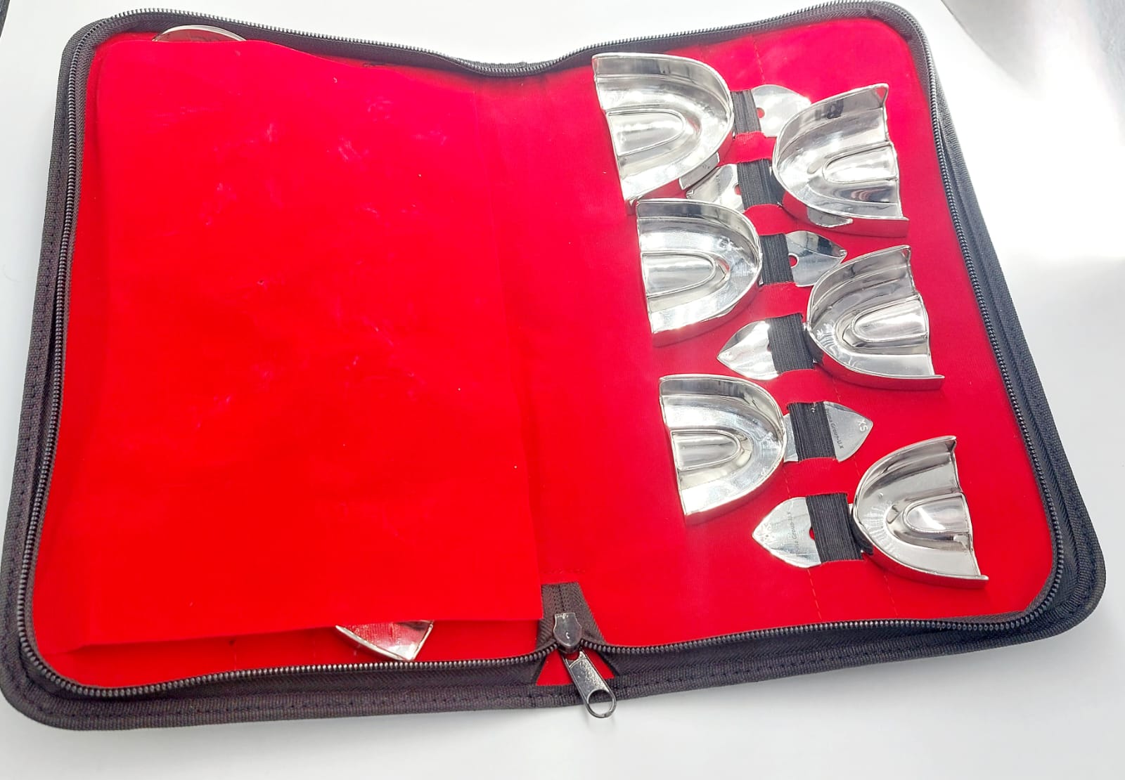 Impression tray kit stainless steel- non-perforated with retention rim 12pcs