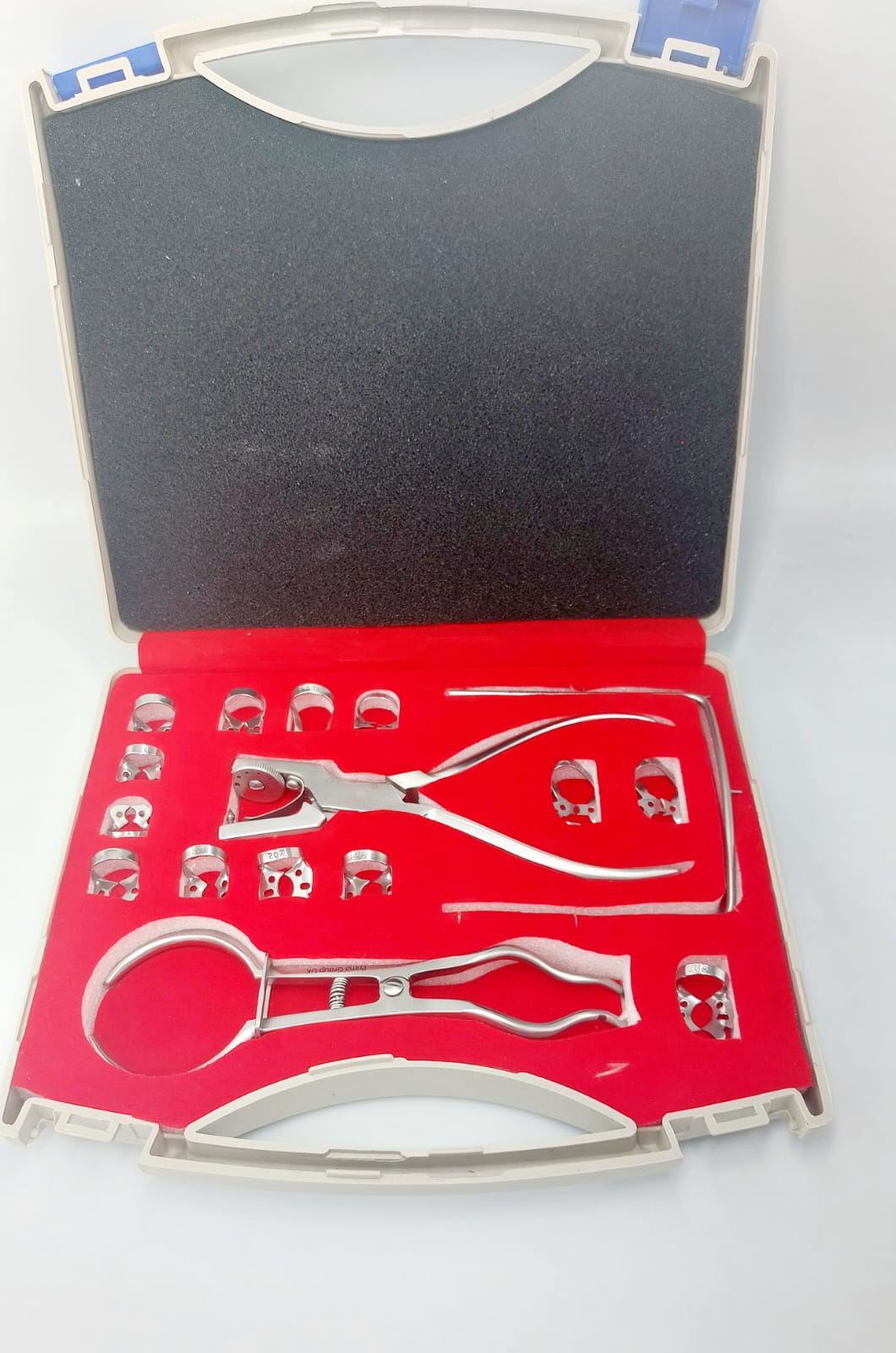 Rubber Dam Kit - 16 PCs
