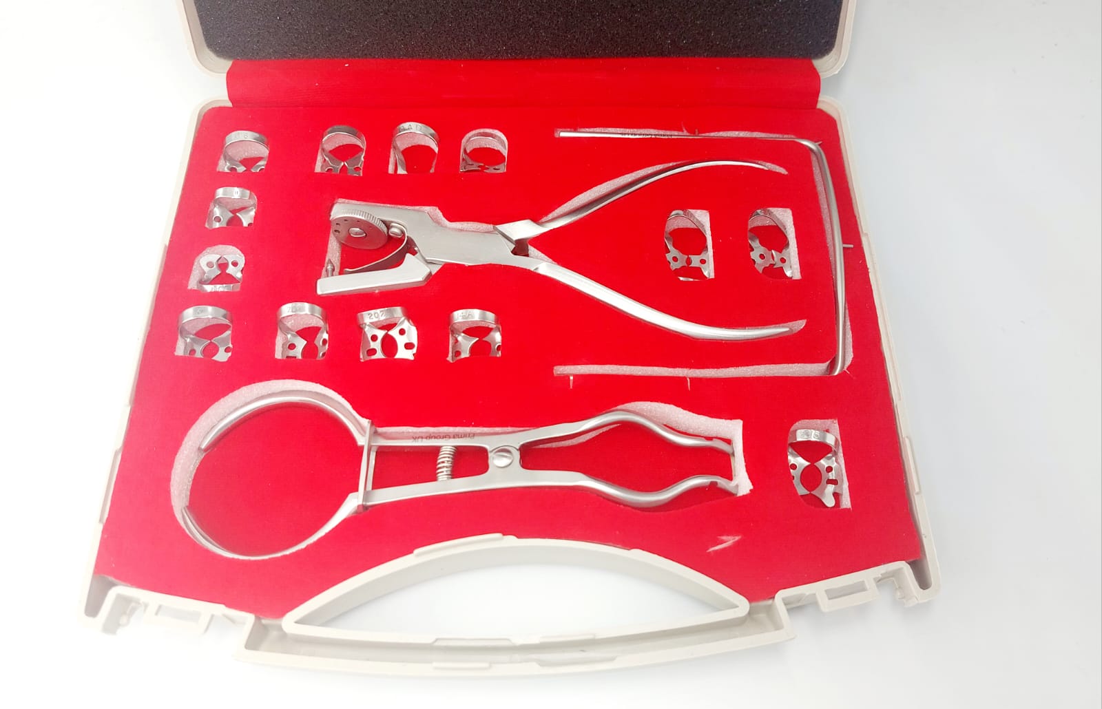 Rubber Dam Kit - 16 PCs