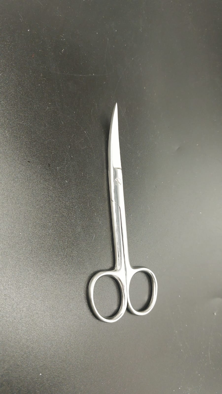 SURGICAL SCISSOR